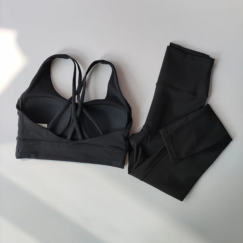 Beautiful fitness tops breathable comfortable and soft and Leggings Tank Top Breathable Set