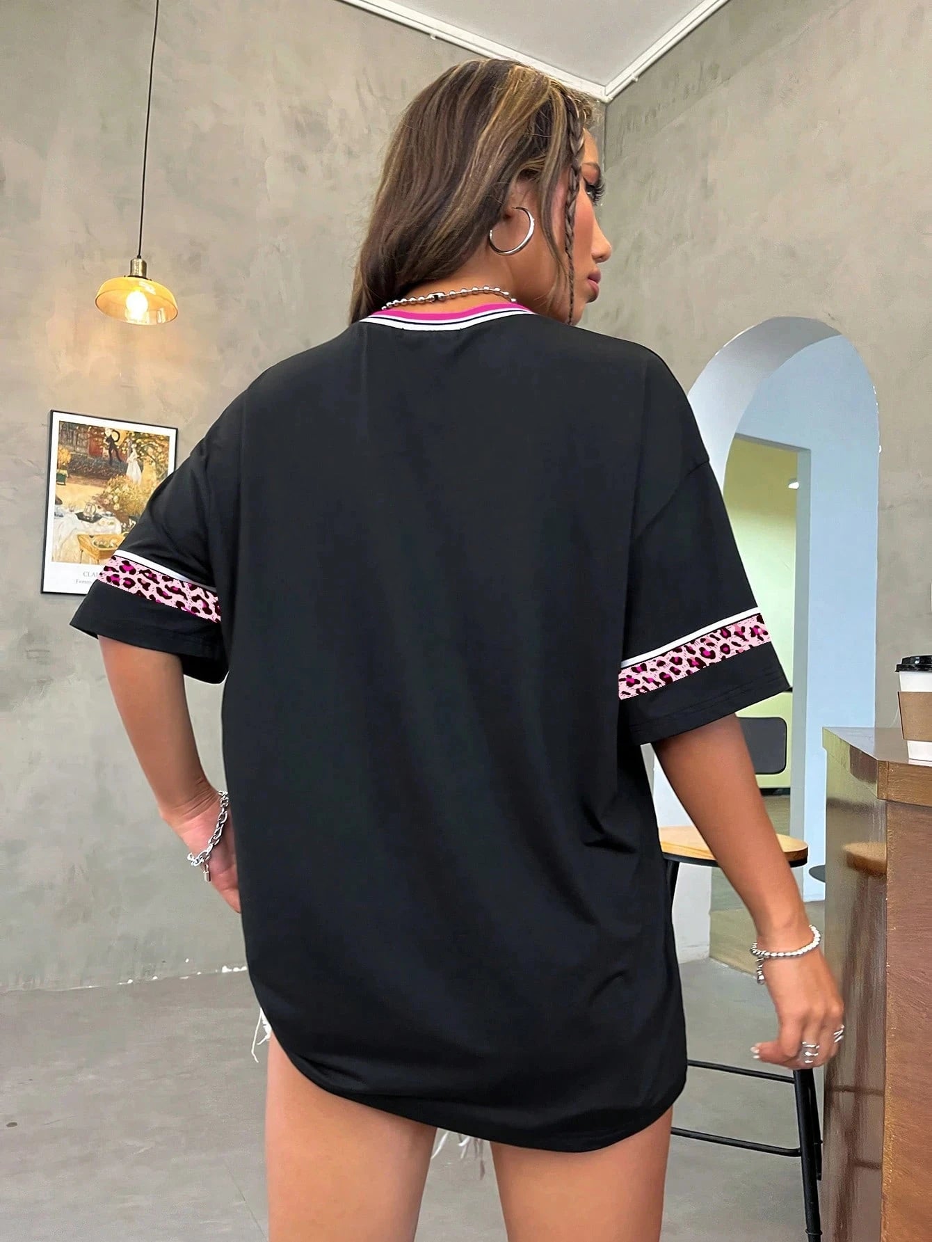 Women's T-shirt No.91 Leopard Print V-neck T-shirt Loose And Fashionable Sports Short Sleeved Spring And Summer Casual Top Tee